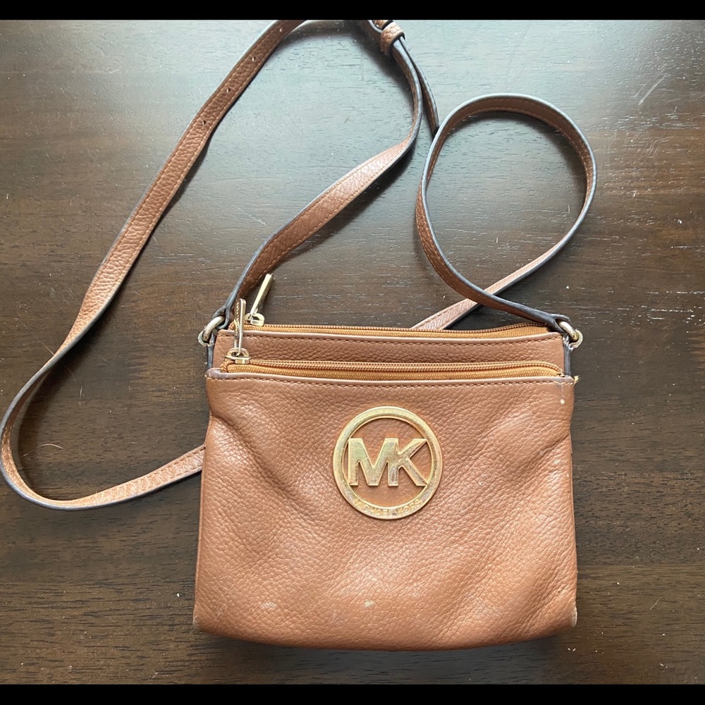 MICHAEL KORS CROSSBODY